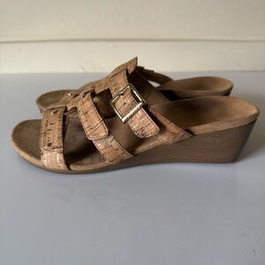 Vionic Radia cork triple strap slip on wedge sandals size 8-8.5
